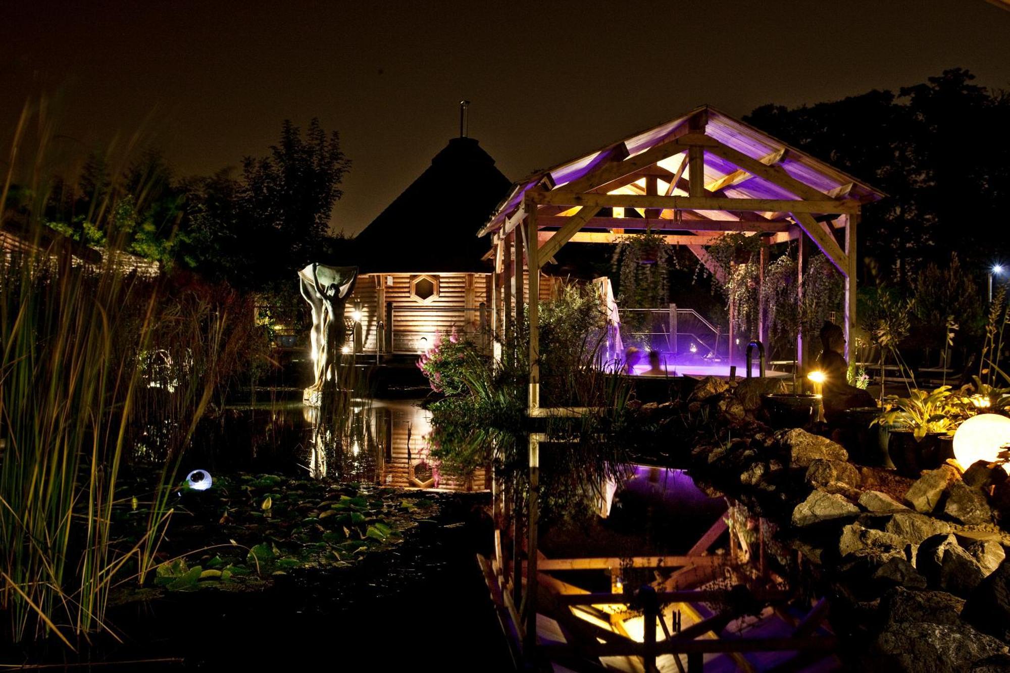 Hotel Thermen Dilbeek Exteriör bild