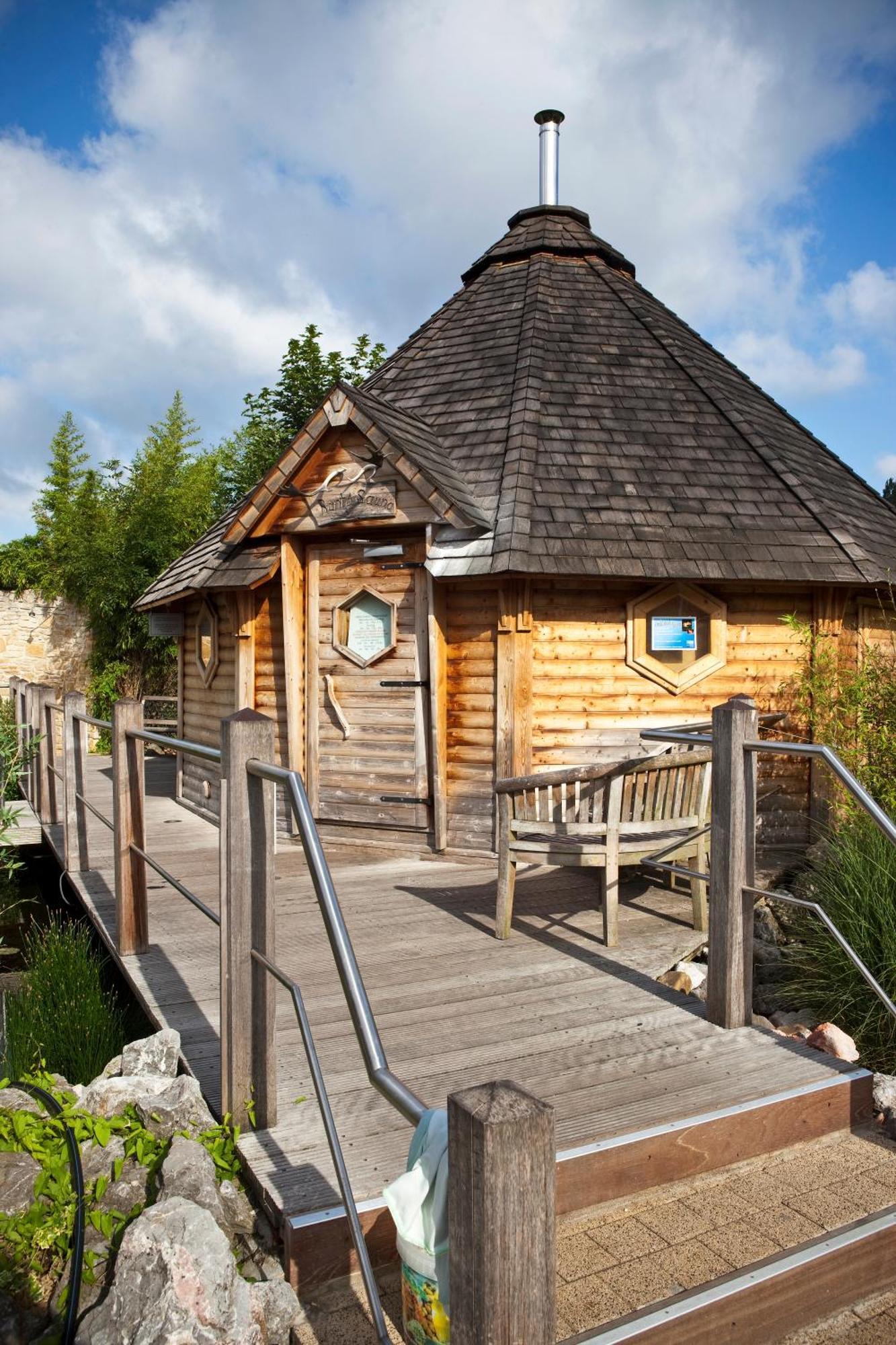 Hotel Thermen Dilbeek Exteriör bild